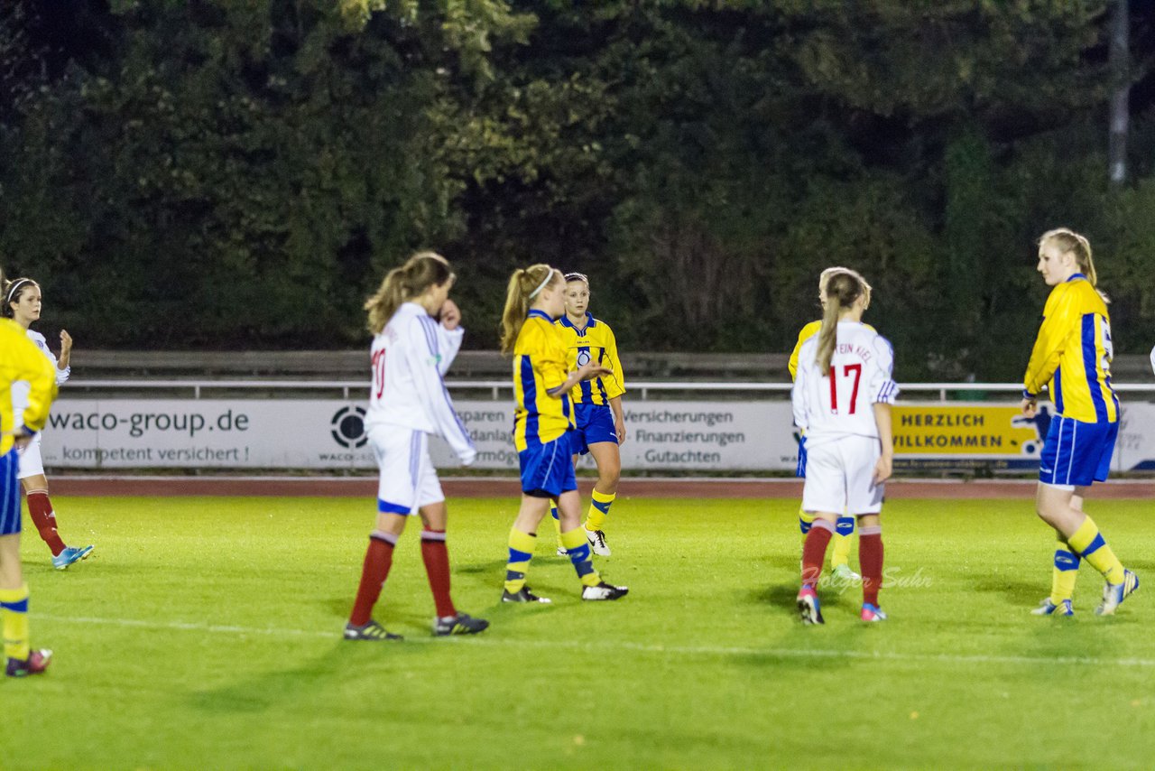 Bild 230 - B-Juniorinnen SV Henstedt-Ulzburg - Holstein Kiel : Ergebnis: 0:12